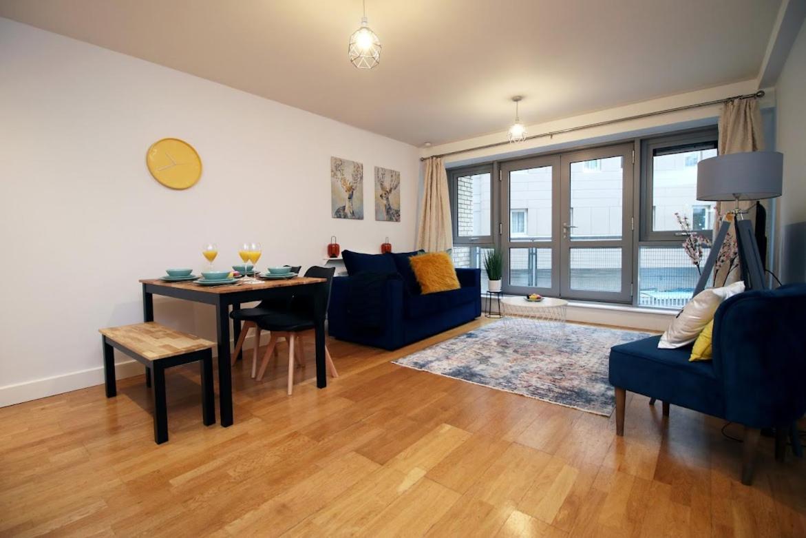 Hamilton Court 1Bedroom Apartment, Bright And Central Location With Balcony And Wi-Fi Bristol Ngoại thất bức ảnh