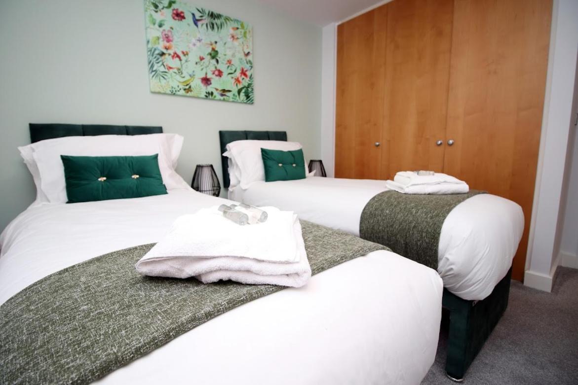 Hamilton Court 1Bedroom Apartment, Bright And Central Location With Balcony And Wi-Fi Bristol Ngoại thất bức ảnh